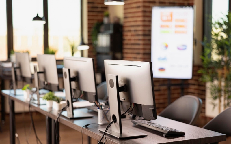 Call Center Ofisleri İçin Hangi Mobilyalar Gerekli?