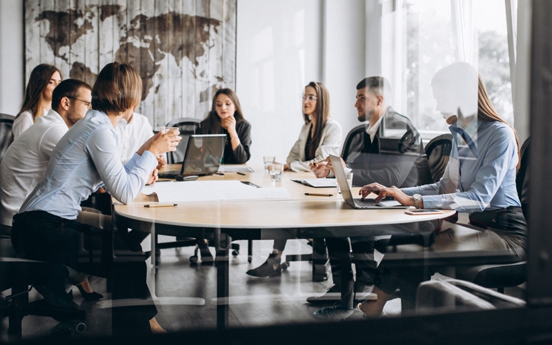 Doğru Oturma Şekli Nedir? Oturma Pozisyonu Önemi